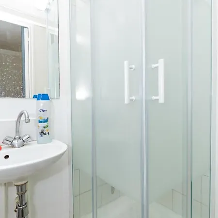 Comfortable Studio In Saint-ouen-sur-seine شقة سانت أويه